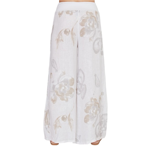 Floral Wide-Leg Pants in Cream and White - Picture 3 of 3